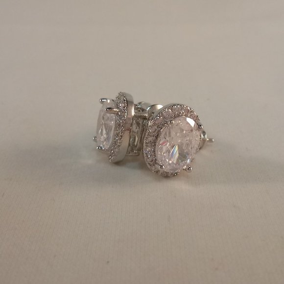 925 Silver Oval Diamond Zircon Crystal Halo Stud Earrings 1.41ctw ea. Party Gift - Picture 3 of 6